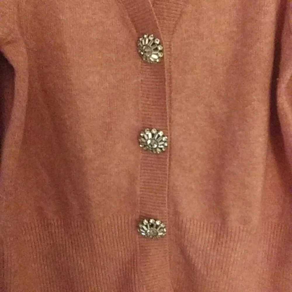 🍒Express sweater 🍒 - Picture 2 of 2